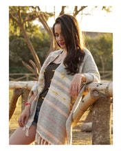 Load image into Gallery viewer, Transitional loungewear kimono you will want to live in! Wear while working from home, market days, out for drinks and night on the patio. Consciously designed and artisan-made in a small town in beautiful El Salvador. Fairly traded, ecofriendly cotton. Genderless kimono & reversible giving you multi wear options!
