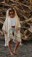 Load image into Gallery viewer, Textured kimono- Cream
